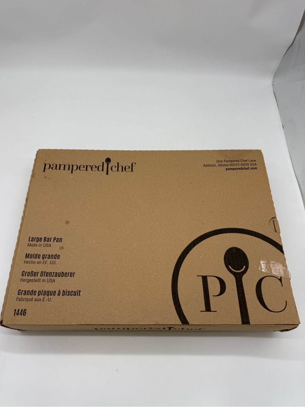 The Pampered Chef Large Stoneware Bar Pan #1446 Size 10x 14.5x 1"-Retired-NIB